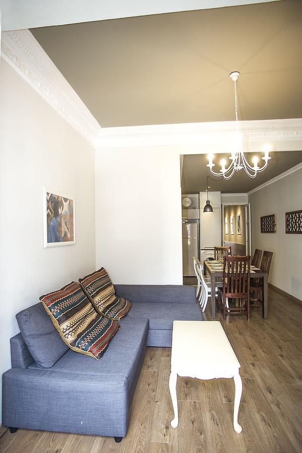Mai & Maud Paralel Apartment Барселона Экстерьер фото